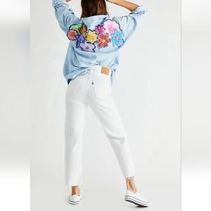 NWT Levi's Ribcage Straight Ankle Button Fly Distressed Size 28x27